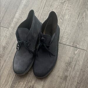 Men’s Clarks desert dress shoes